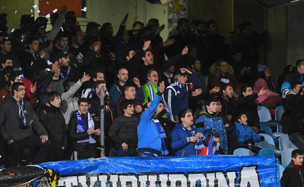 Parte del público presente en Anoeta durante el partido ante el Getafe./J.M. López