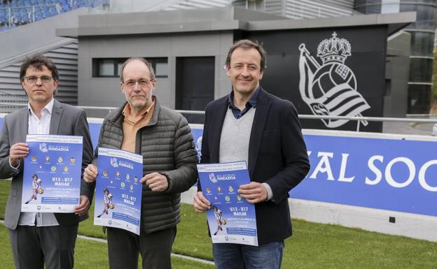 Imagen de la presentación del torneo efectuada este viernes en Zubieta. /MICHELENA
