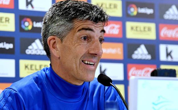 Imanol durante la rueda de prensa de este viernes. /José María López