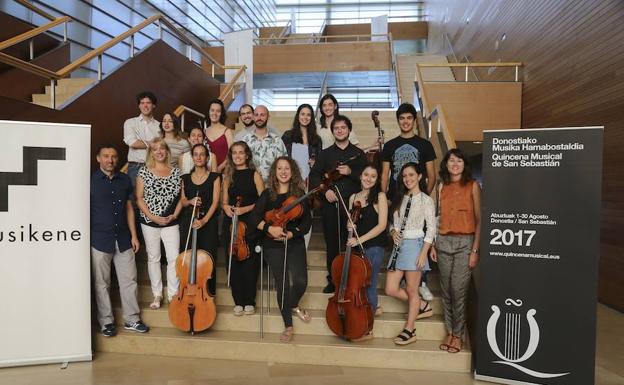 El acto de presentación del ciclo de Jóvenes Intérpretes, en el Kursaal donostiarra.