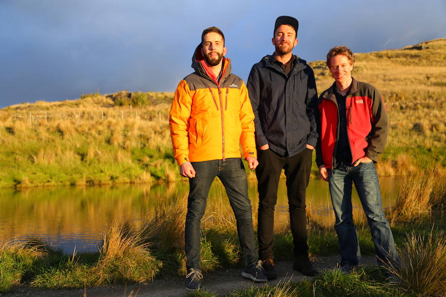Ezkerretik eskuinera, Adrien Taylor, Daniel Price eta Jeff Willis.