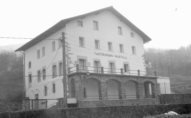 Ikastola 1992. urtean. Ez da horrenbeste aldatu...