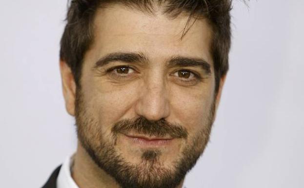 Antonio Orozco cancela conciertos de su gira tras la muerte de la madre de su hijo