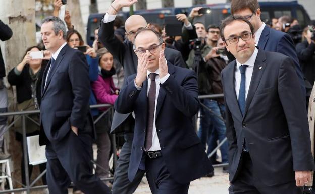 Los exmiembros del Govern Joaquín Forn, Raül Romeva, Jordi Turull y Josep Rull a su llegada a la Audiencia Nacional/EFE