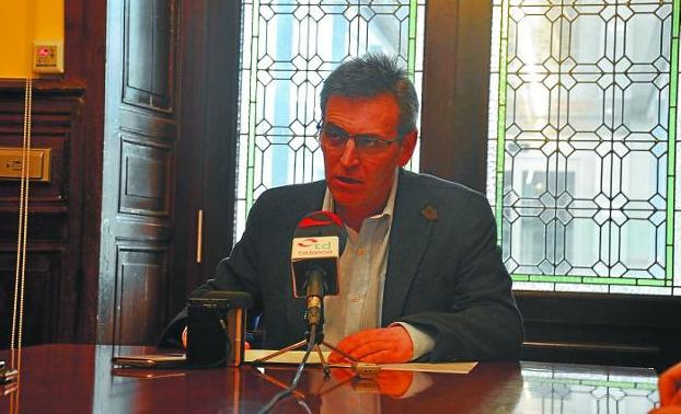 Pacto PSE-PNV. Xabier Iridoy, portavoz jeltzale, se expresó ayer con dureza contra su socio de Gobierno./