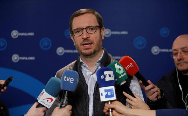Maroto ha explicado hoy los pormenores de su currículum./EFE