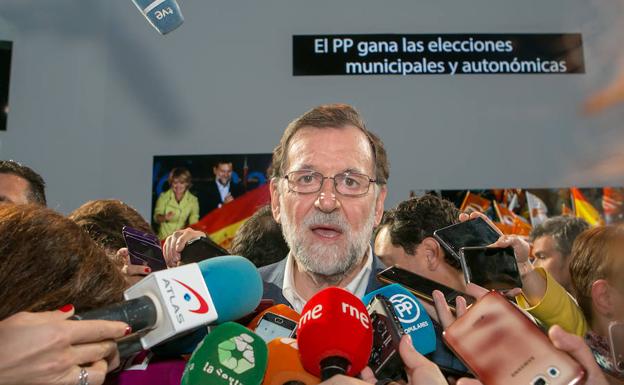 Rajoy dice que va a «trabajar duro» para conseguir el apoyo del PNV a los Presupuestos