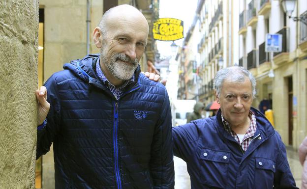 Joxemari Sestorain eta Luigi Anselmi, Al Bertoren eta Ezra Pounden poemen itzultzaileak./IÑIGO SÁNCHEZ