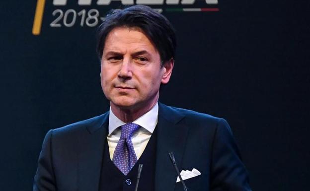 El presidente italiano encarga al exdirectivo del FMI Cottarelli un gobierno tecnócrata