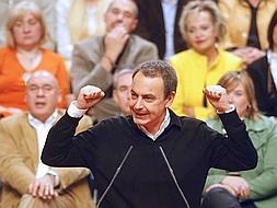 El presidente del Gobierno, José Luis Rodríguez Zapatero, durante el acto político celebrado por el PSOE en San Sebastián. /EFE/