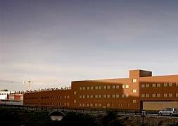 Colegio María Nebrera donde se realizan las pruebas. / RC | Ep/