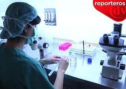 Vídeo: La doctora Miren Mandiola explica en qué consiste la reproducción asistida. /Naiara Eizaguirre/