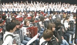 Elgoibar se llenó de acordeonistas