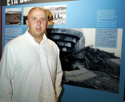 Ramón Barea, en la exposición . /MICHELENA/
