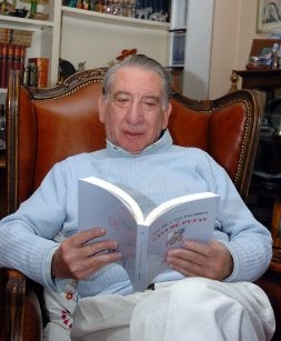 José Esteban mantuvo relación con Bergamín desde 1970. /J.L. PINO / EFE/