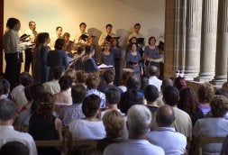 El coro Landarbaso, en una anterior participación en la Quincena./