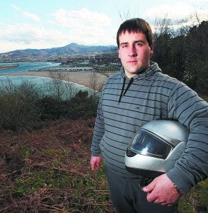 Ion Muñoz es uno de los entusiastas de Sardara. :: F. DE LA HERA/