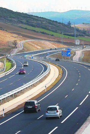 El Gobierno rectifica y licitará las obras de la autovía a Jaca en 2011