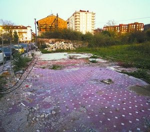 Seguirá igual. El ámbito de Korrokoitz no contará con instalaciones deportivas porque los promotores rechazan la propuesta. ::
DE LA HERA/