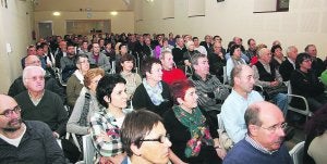 Éxito. La edición inaugural del ciclo de conferencias sobre el pasado de Mondragón congregó a numeroso público el año pasado. ::
OLIDEN/