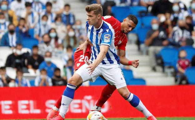 Convocatoria: La Real Sociedad confirma la rotura leve de Alexander Sorloth  y Igor Zubeldia entra en la convocatoria entre algodones | Real Sociedad