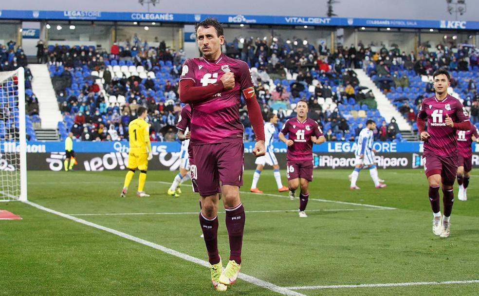 Mikel Oyarzabal celebra uno de sus goles ante el Leganés./Acero