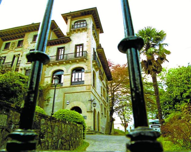 Ikust Alaia. Fachada de la histórica villa irundarra, vista desde la calle Pikoketa.
/F. DE LA HERA