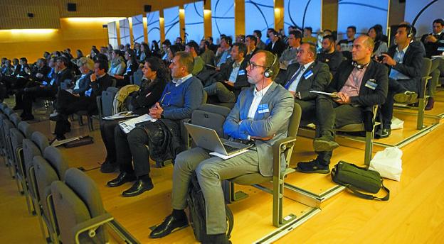 Congreso de industria aditiva del metal, ayer en Ficoba. /  F. DE LA HERA