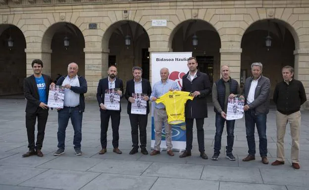 Presentación de la cuadragesimoséptima edición, ayer en el Ayuntamiento de Irun./F. DE LA HERA