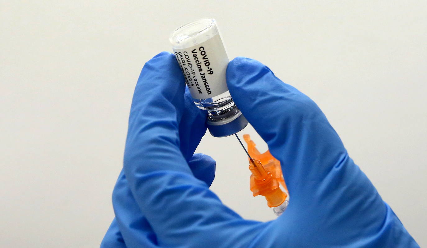 Los informes de salud dicen que se administraron 4.000 dosis más de Janssen de las que se recibieron