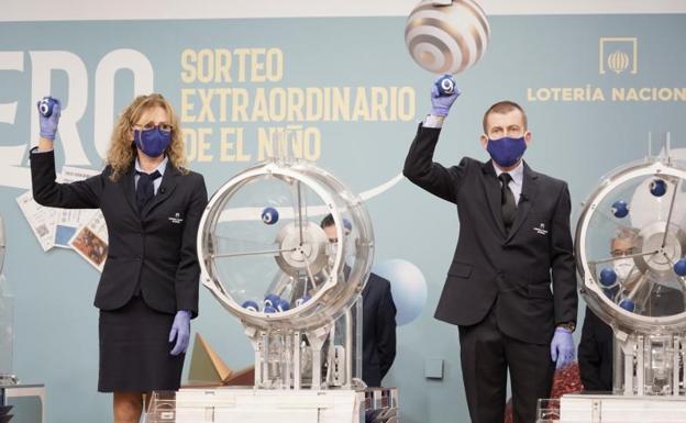 El primer premio, el 41665, vendido íntegramente en Logroño