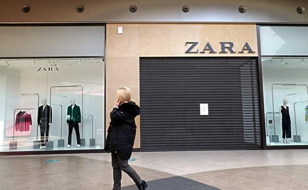 Zara store closed in Moscow.