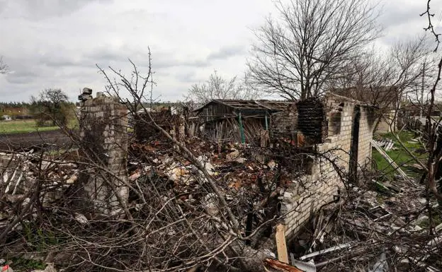 The Donbas region continues to be bombarded. 