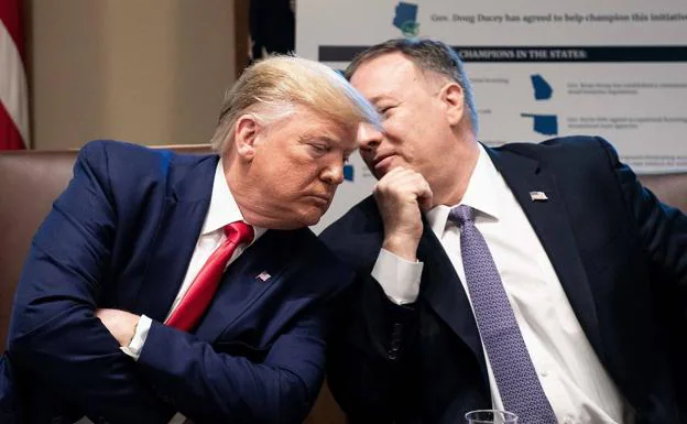 Donald Trump and Mike Pompeo, in 2019. 