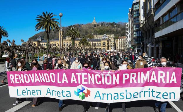 Demonstration of Primary Care workers last February in Donostia.