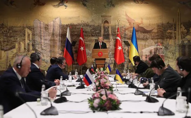 Turkish President Recep Tayyip Erdogan opened a meeting between Ukrainian and Russian delegations in Istanbul in March.