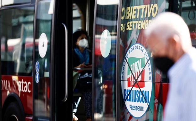 A bus in Rome with electoral propaganda. 