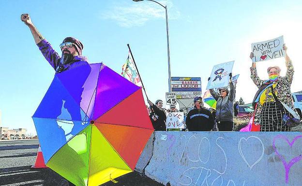 Demonstration in Colorado in favor of homosexual unions.
