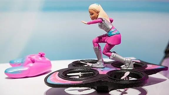Barbie se moderniza: viajará en un dron y residirá en casa inteligente | El Diario Vasco